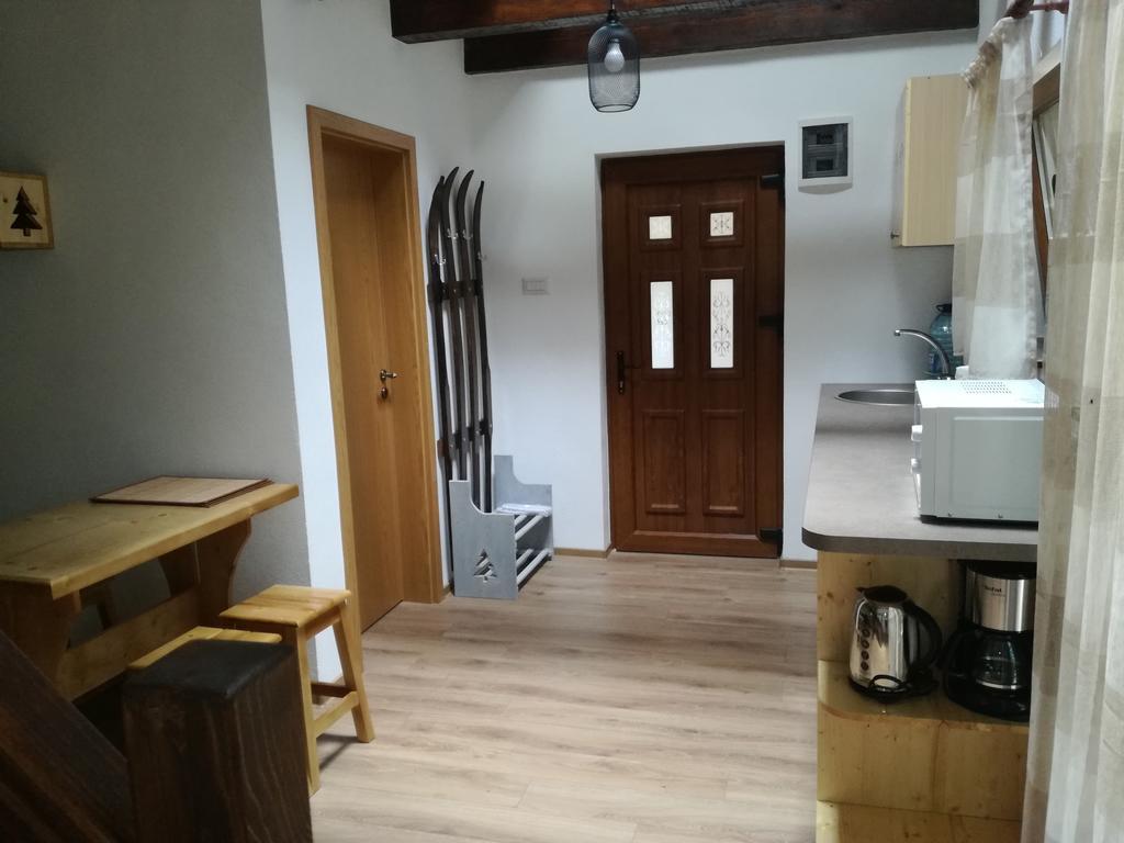 Casa Gozna Apartment Valiug Exterior photo